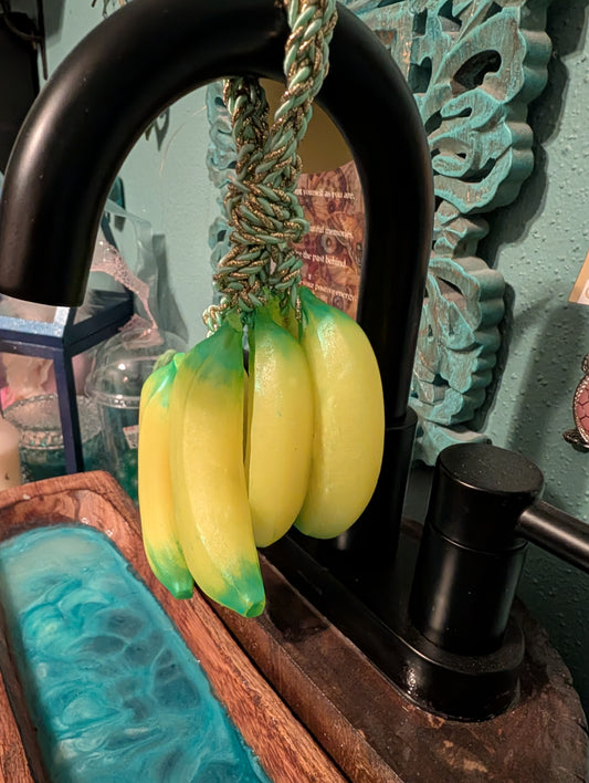 BANANA GRAPE VINE SOAP