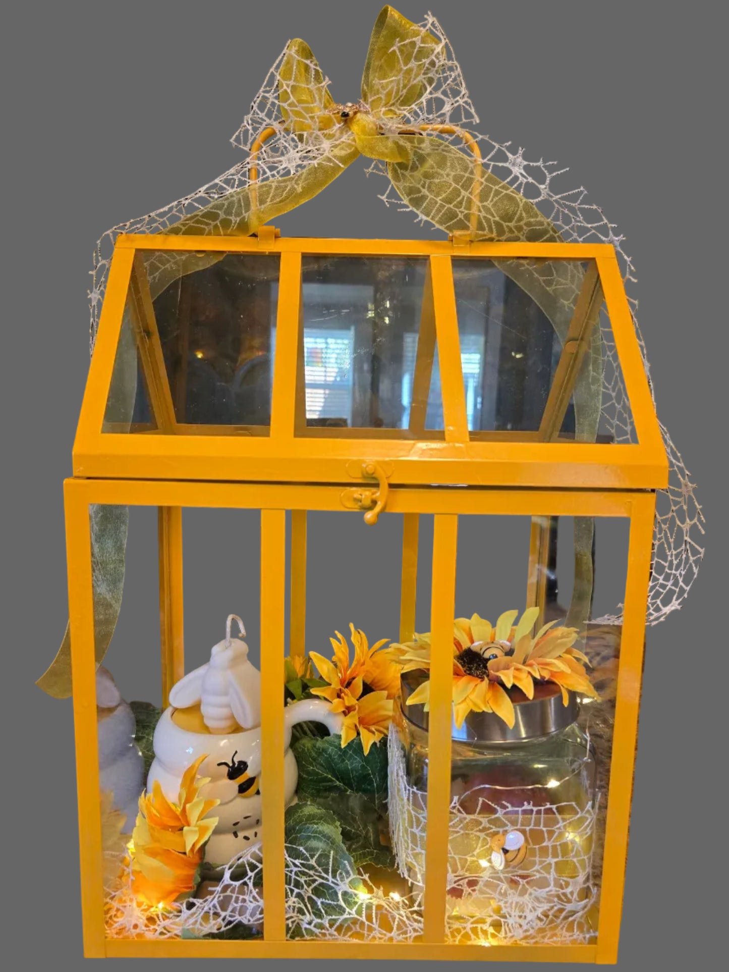 Bumble Bee Cage Decor