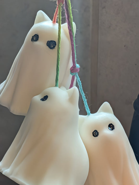 Cat & Dog Ghost Grapevine Hand Soap