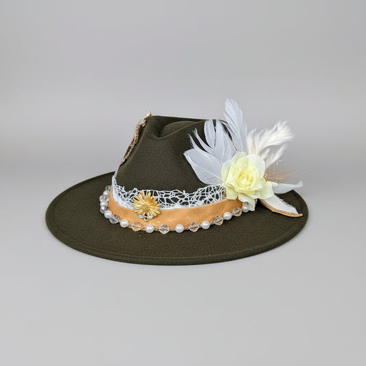 Hunter Green Fedora Hat – Tan Flat Brim