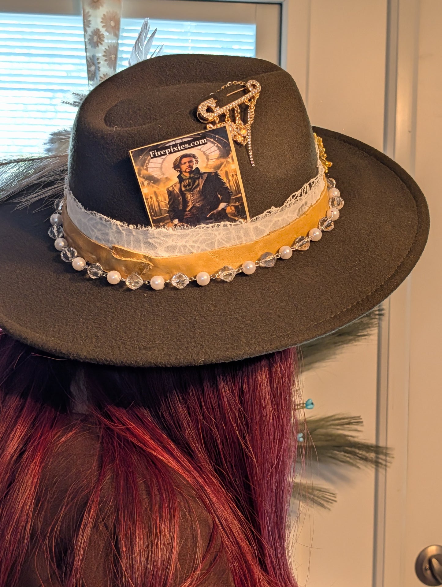 Hunter Green Fedora Hat – Tan Flat Brim