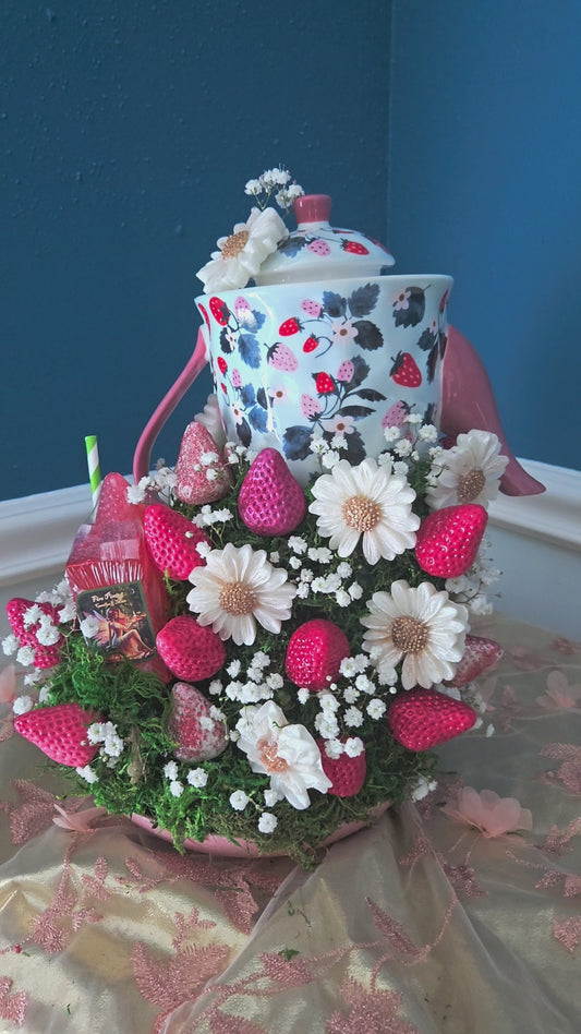 Strawberry Spills & Teapot Tales-Candle Melter's & Soap